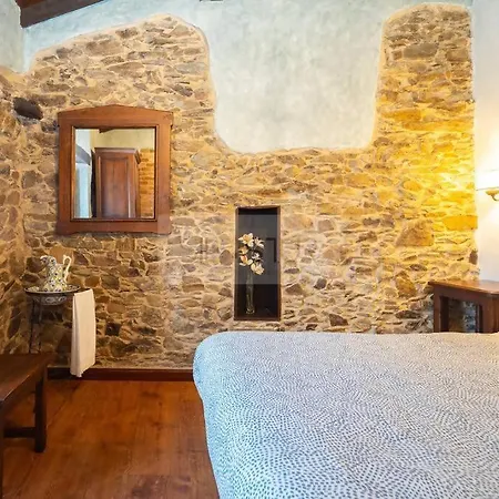 La Casona Del Cura Ii * Pravia