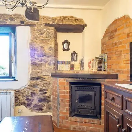 Vakantiehuis La Casona Del Cura Ii Pravia