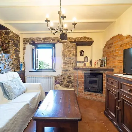 Vakantiehuis La Casona Del Cura Ii Pravia